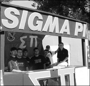 Image: Fraternity penalized for lewd signs:Photo by Natalie Morris State Hornet: