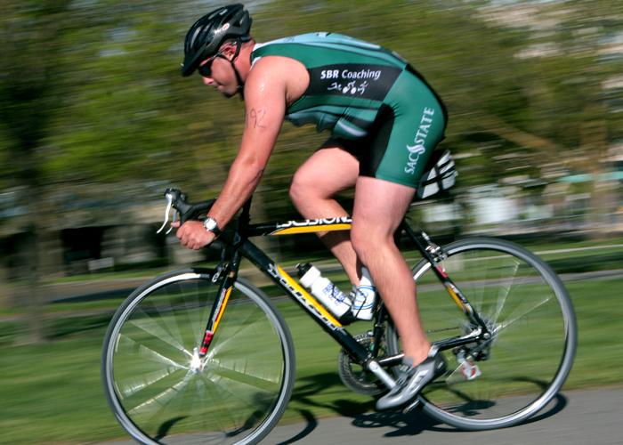 Sac+States+Michael+Smith+begins+the+18+mile+biking+portion+of+the+6th+annual+UC+Davis+Sprint+Triathlon+which+took+place+on+Sunday.%3A
