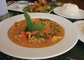 At Sabaidee Thai Grill a bowl of red curry, steamed white rice,
and quail egg wontons make a perfect authentic Northern Laotian
lunch.
