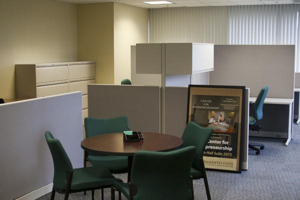 
The Center for
Entrepreneurship, located on Folsom Hall's second floor, houses
office space for students to collaborate in a professional
environment.

 
