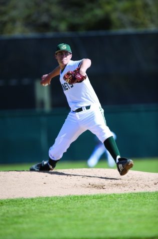 Ex-Ute quarterback OK with son as pitching ace