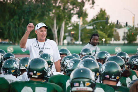 Football uses momentum of big win to prepare for Northern Colorado