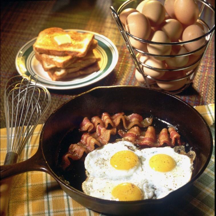 One serving of Canadian bacon contains eight grams of protein and one egg contains six grams of protein.
