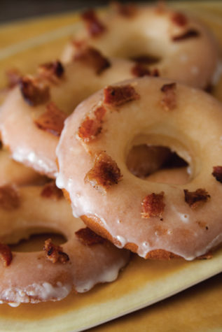 If you want to veganize this sinful treat, replace the milk with soy, rice or coconut milk, replace the eggs with Energ egg replacer and replace the bacon with MorningStar Farms Veggie Bacon Strips.