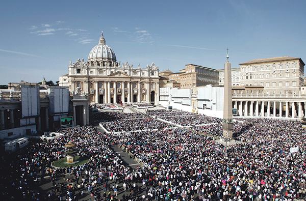 Sac State Catholics’ emotions vary as Pope Benedict XVI’s papacy ends