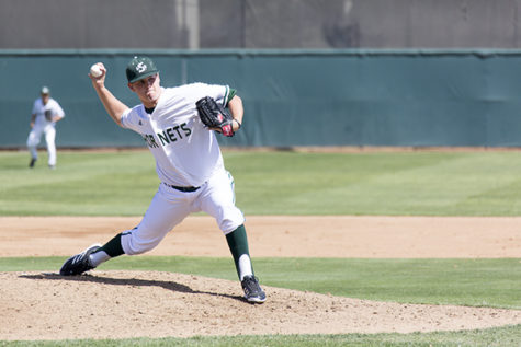 Hornet sophomore pitcher No. 21, Brennan Leitao, pitches against the CSU Bakersfield Roadrunners on Saturday at John Smith Field. Leitao pitched seven innings while giving up no runs and nine hits.