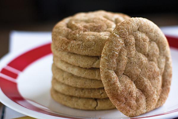 
Once they have cooled, the snickerdoodles are ready to serve. One bite of these soft, cinnamon sugar cookies will leave you with a smile on your face.

