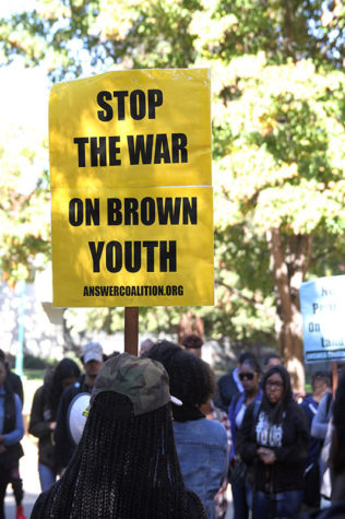 Students gather in the Library Quad to support protests in Mizzou on Nov. 12, 2015