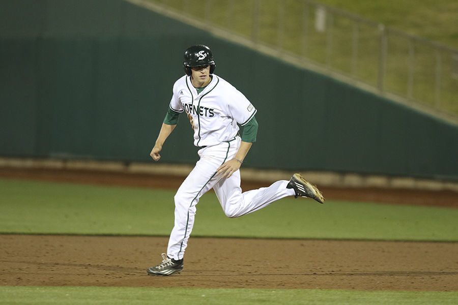 PJ Floyd runs to second base after a past ball against Fresno State at Raley Field, Wednesday, April 27. The Hornets beat the Bulldogs 5-4 in extra innings.