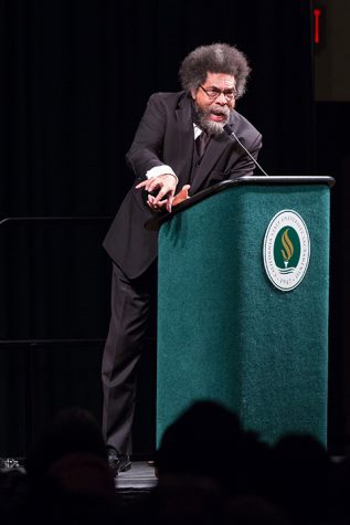 Cornel West speaks at Sacramento State on Thursday, Sept. 29 in the University Union Ballroom to a crowd of 3,000. (Photo by Francisco Medina)