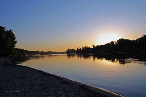 Some people said that this beach at 2005 Garden Hwy along the American River was once the site of an ancient burial ground. Sightings around this area include a drowned woman walking and flickering firelights that disappear when people approach. (Photo by Scott D. Welch / Flickr)