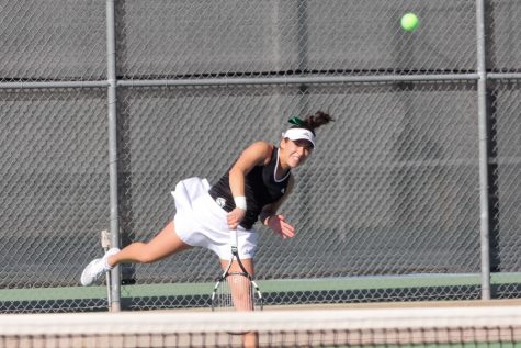 Sac State women’s tennis team edged by UC Davis 4-3