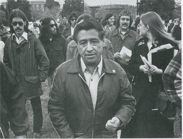 Cesar Chavez visits Cesar Chavez school in 1974, a year after school opened. He was there to show his support for the new school that was named in his honor. (Photo by Movimiento / Wikimedia Commons)