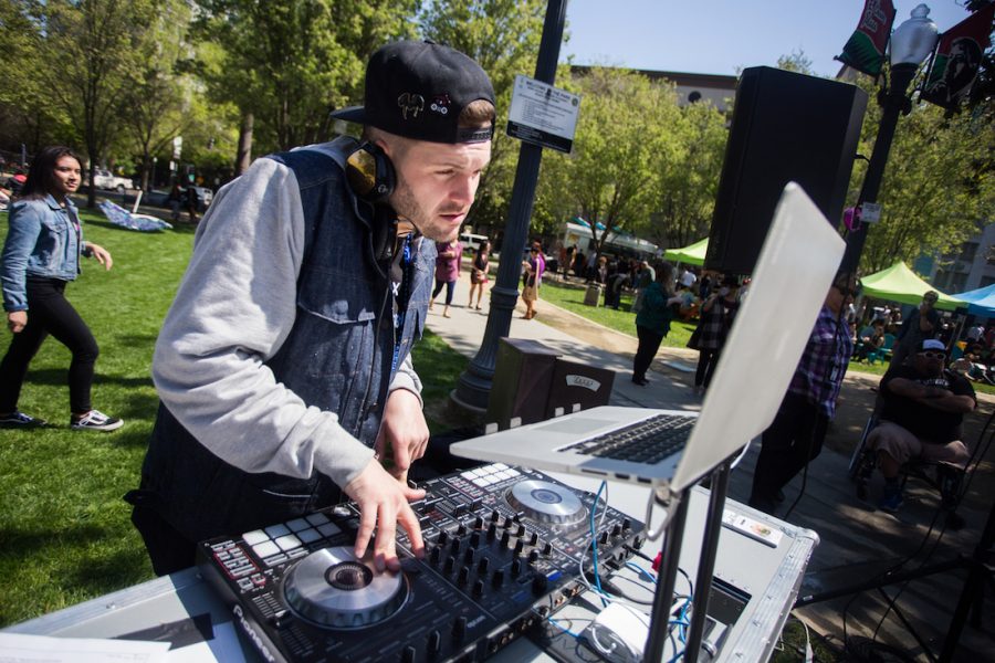 DJ Joseph One performs his set at the launch party for Concerts in the Parks March 30 at Cesar Chavez Plaza in downtown Sacramento. The music festival will beg May 5 and runs every Friday through July 21. (Photo by Nicole Fowler)