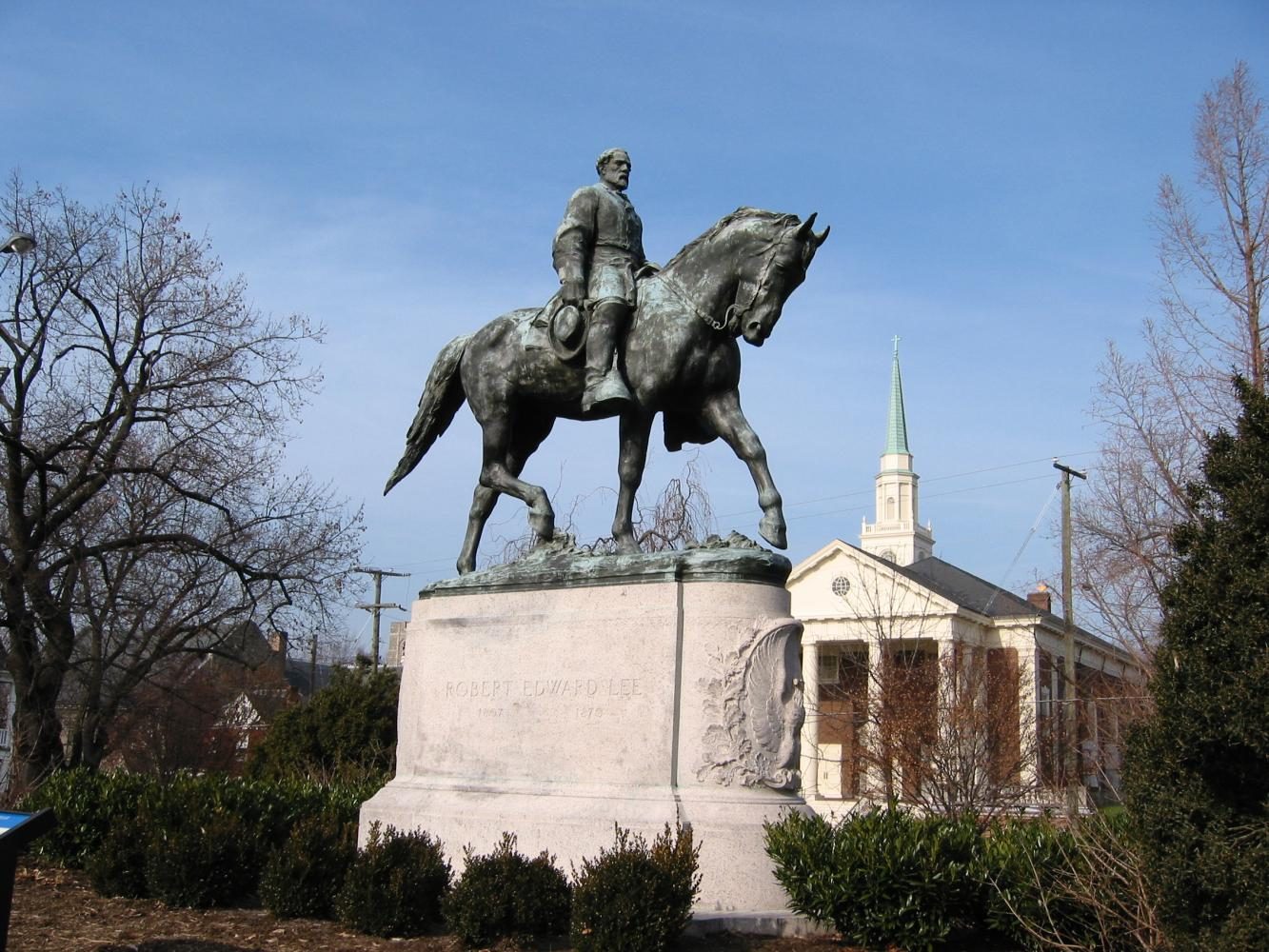 The “Unite the Right” rally initially took place at this statue in an effort by various far-right groups to prevent the sculpture from being torn down and preserve Confederate heritage.