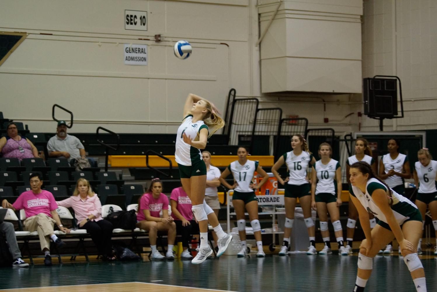 Sacramento State senior setter Kennedy Kurtz serves the ball against the University of San Francisco Sept. 12 at Colberg Court. Sac State defeated San Francisco in four sets, 3-1.   