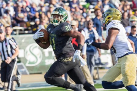 Hornets hang on to hoist Causeway Cup over UC Davis
