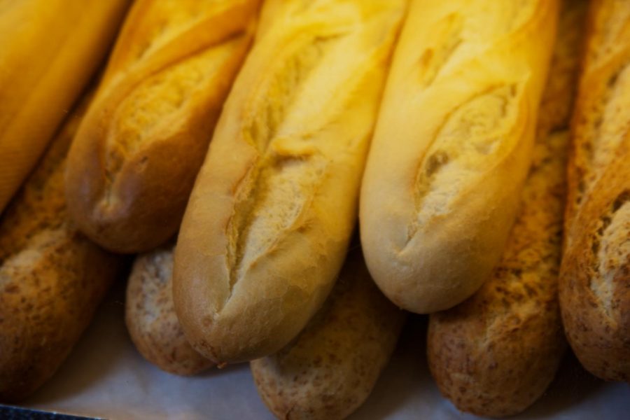 News flash: Bread contains gluten. Therefore, people like me cannot eat it. Gluten is also present in many other foods, and can be difficult to avoid.