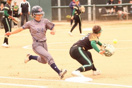 Softball team swept by Saint Mary’s in doubleheader