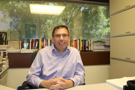 Sacramento State political science professor wins 2018 “best professor” at Sac State