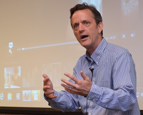 Russ Buettner speaks with students at the E.W. Scripps School of Journalism about his series co-reported with Danny Hakin, "Abused and Used." Buettner won a Pulitzer Prize Monday for explanatory reporting.
