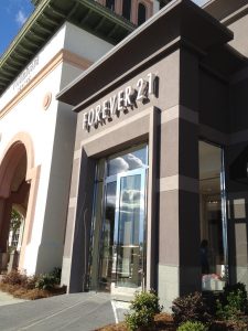 OPINION: Forever 21, more like Temporary 21