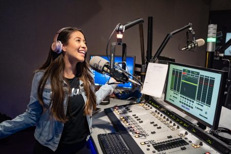 Sac State alumna and 102.5 KSFM radio personality shines on air
