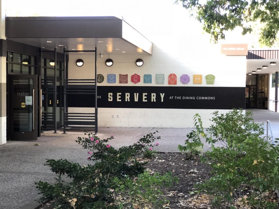 The entrance to the Servery at the Dining Commons at Sac State. A possible program through ASI and UEI could mean that excess food  from The Servery and other UEI eateries would be available at the Food Pantry.