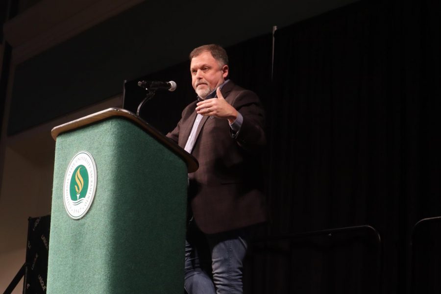 Author Tim Wise lectures Sac State students in the University Union Ballroom Thursday, Nov. 7. Wise is a prominent anti-racism activist and spoke on the rise of white nationalism during the Trump administration.