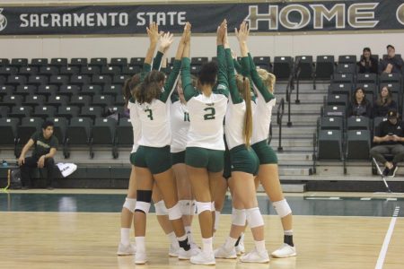 Sac State volleyball team goes 1-1 on the road