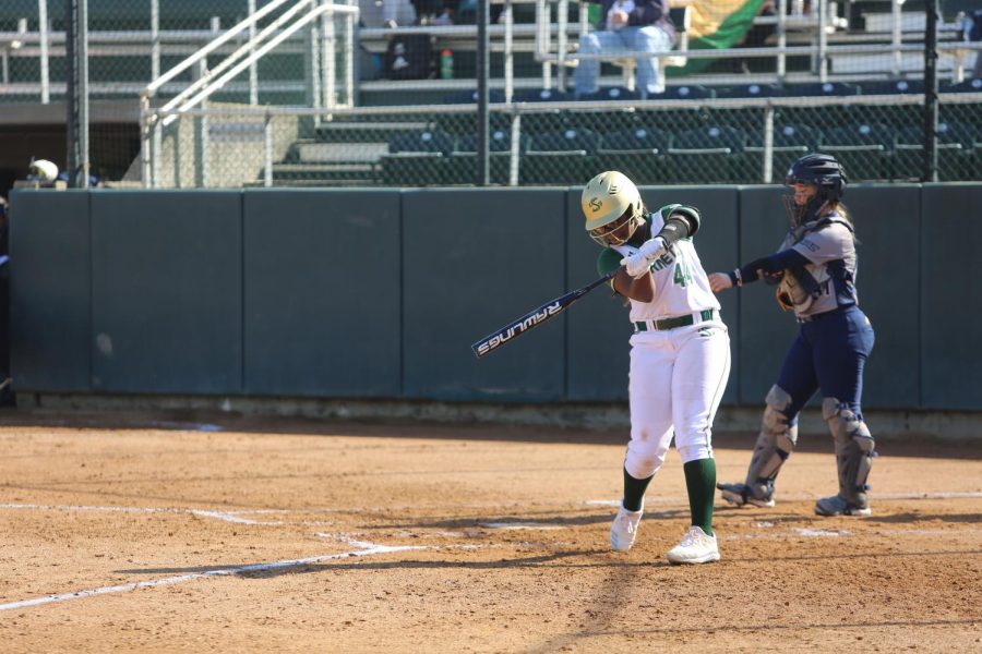 Sac+State+freshman+third+baseman+Lewa+Day+practices+her+swing+against+California+Baptist+at+Shea+Stadium+on+Friday%2C+Feb.+7.+In+just+14+games%2C+Day+has+recorded+12+RBIs+and+two+home+runs.