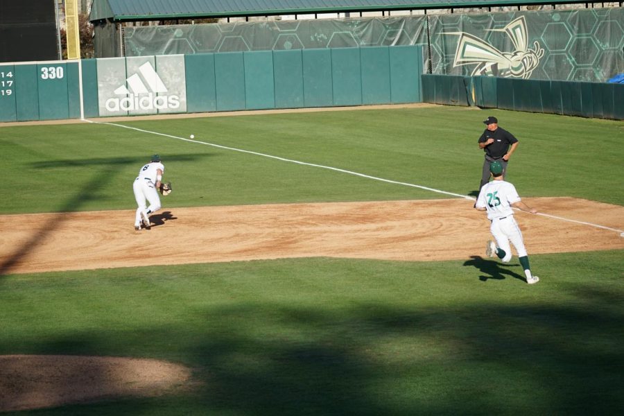 A ground ball gets past senior first baseman Steven Moretto for an error at John Smith Field on March 8. 2022, during an 8-2 loss to Saint Marys. Sac State committed four errors in the loss.