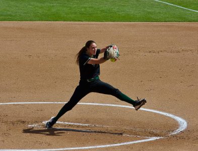 [File Photo] Marissa Bertuccio pitches against Portland State on Friday, April 1, 2022 at Shea Stadium. Bertuccio pitched in every game this past weekend and ended with a record of 1-1.
