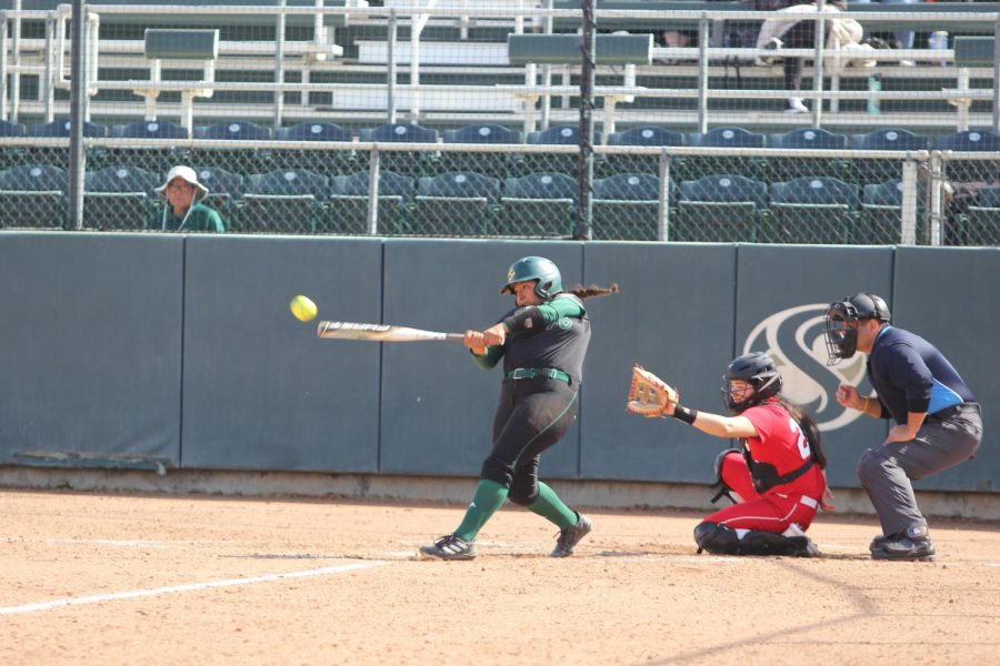 Sophomore Nikki Barboza gets a hit on the pitch against the Thunderbirds on Friday, March 3, 2023.  Barboza has hit a .346 on base percentage so far in the 2023 season. 