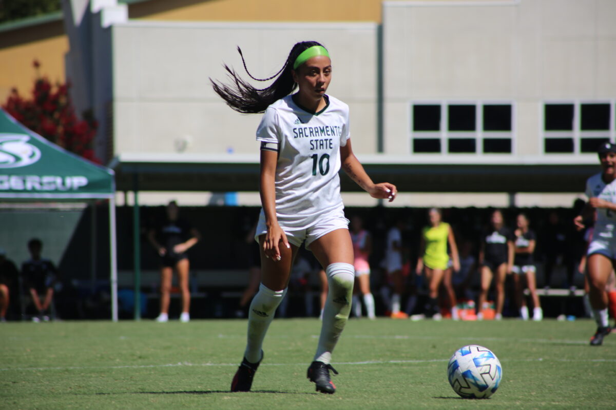Sac+State+junior+midfielder+Abigail+Lopez+taking+control+of+the+ball+against+Pacific+Sunday%2C+Sept.+10%2C+2023.+Lopez+took+one+of+Sac+State%E2%80%99s+six+shots+on+Saint+Mary%E2%80%99s.+%28Photo+taken+by+Rinn+Lee%29