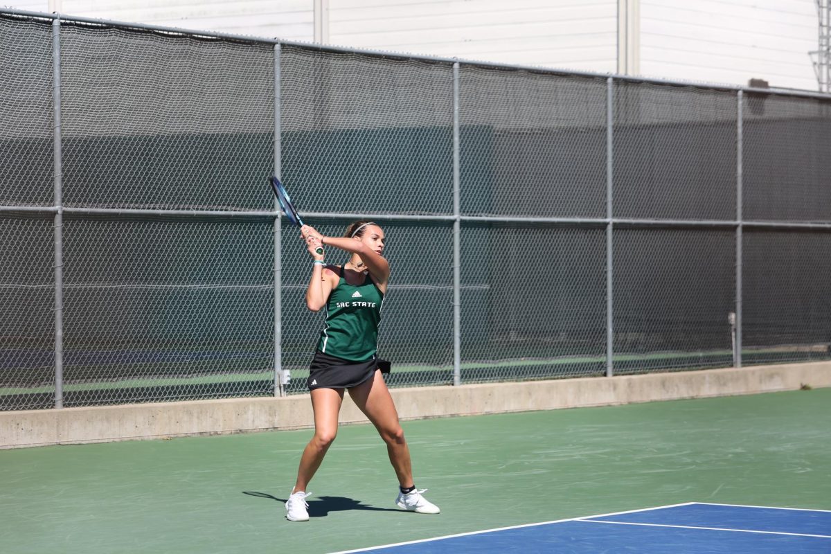 Freshman Irene Riva in her singles match against Weber State Saturday, March 16, 2024. The Hornets extended their winning streak to eight behind four singles wins.