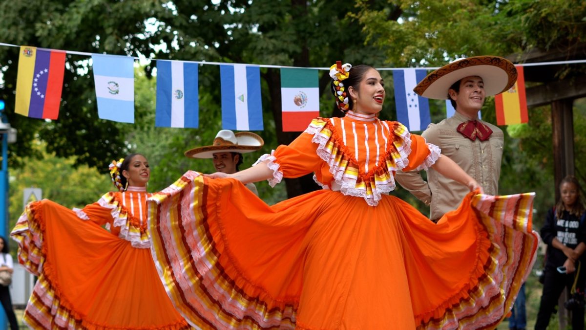 La Bienvenida: Celebrating Hispanic Heritage Month with community