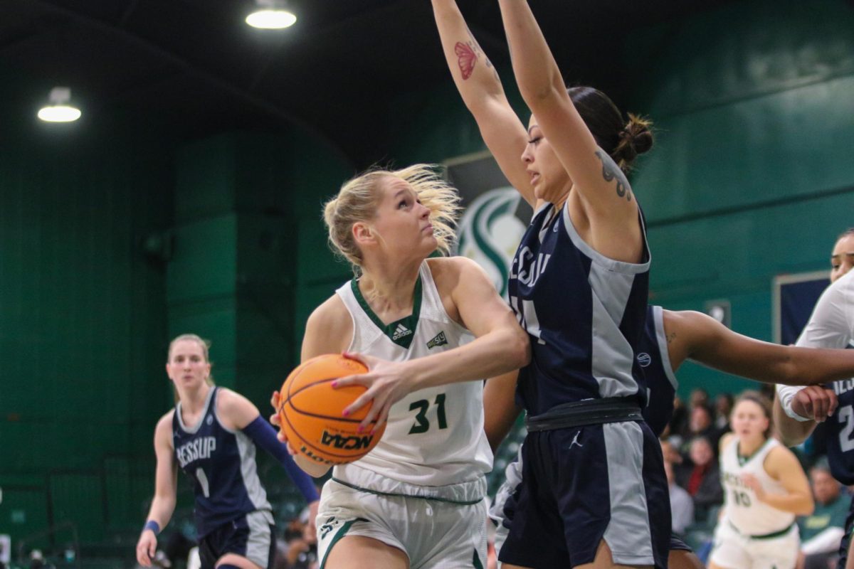 Sacramento State freshman forward Noemi Arvai looks for space to score in the post during the season-opener Monday, Nov. 4, 2024. The Hornets had 32 bench points in their 27-point victory against the Jessup Warriors.