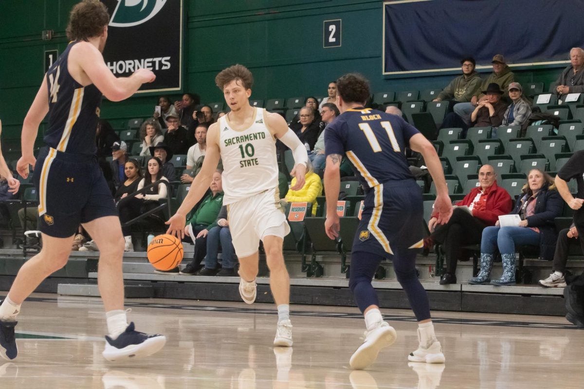 Sophomore guard Emil Skyatta attacks his defender against Northern Colorado Thursday, Feb. 13, 2025. The Hornets end their homestand winless as they head back on the road next week.