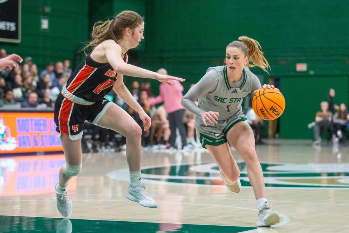 Redshirt junior guard Benthe Versteeg drives to the paint on an Idaho State defender Saturday, Feb. 22, 2025. Versteeg came within reach of a triple-double while playing all 40 minutes.