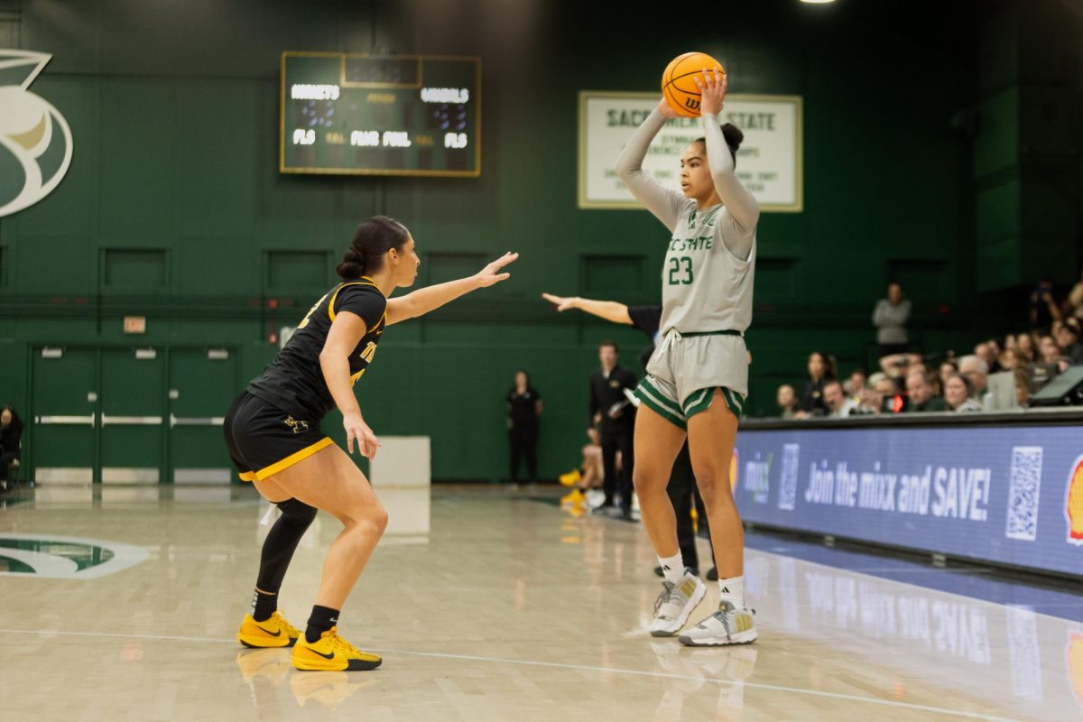 Jaydia Martin sizes up an Idaho defender Saturday, Feb. 8, 2025. Martin finished the night with 18 points and five rebounds.