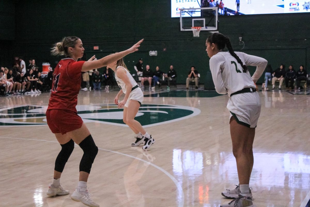 Senior forward Jaydia Martin surveils the Eagles defense Thursday, Feb. 6, 2024. Martin scored 12 points, hitting four threes in the first half.