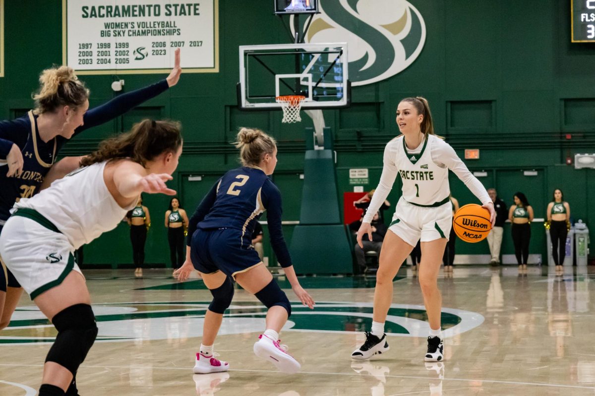 Redshirt junior guard Benthe Versteeg surveils the Montana State defense, Thursday, January 30, 2025. Versteeg scored 17 points and recorded 11 assists and seven rebounds.