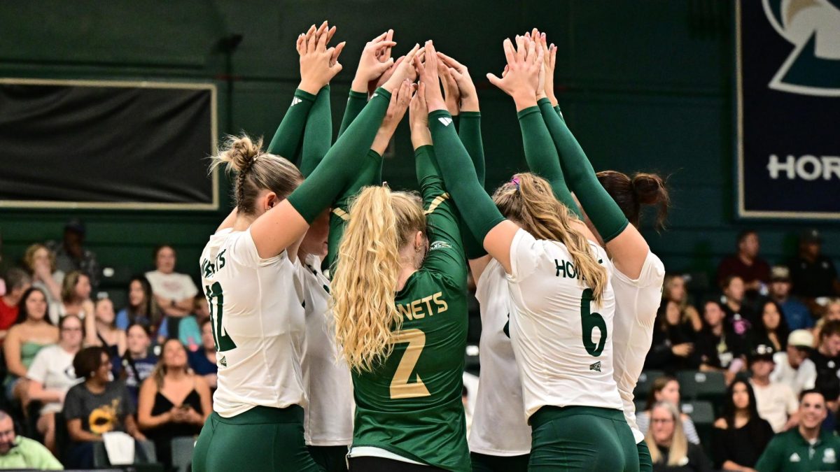 The Hornets share a moment together during their last home tournament at The Nest Friday, Aug. 29, 2025. The Hornets went 0-3 but have another chance to improve their home record on Sept. 18, as they kick off the Central Cal Challenge. (Photo courtesy of Bob Solorio / Sacramento State Athletics)
