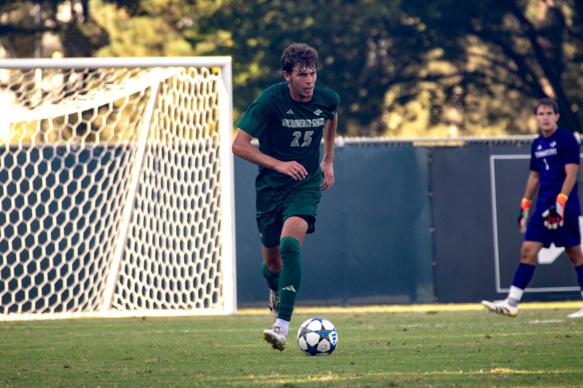 Junior defender Nick Strangio dribbles up the pitch at home against CSU Bakersfield, Wednesday, Oct. 1, 2025. The Hornets would fall to the Roadrunners by a score of 1-0.