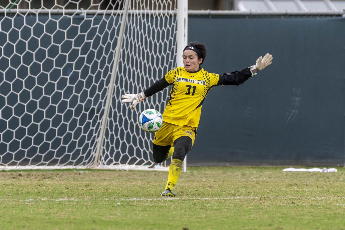 Launching the ball down the field in the 2-0 defeat to Idaho, redshirt junior goalkeeper Izzy Palmatier has been vital for the Hornets this season Tuesday, Oct. 2, 2025. Palmatier made 10 saves in the 6-0 defeat to Weber State on Oct. 12.