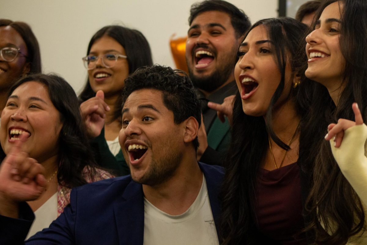 Candidatos celebran sus victorias en las “Fiesta de Resultados Electorales de ASI” en The Well el jueves 23 abril de 2026. Con 5,022 estudiantes votantes, los números que definieron la elección fueron muy ajustados.
